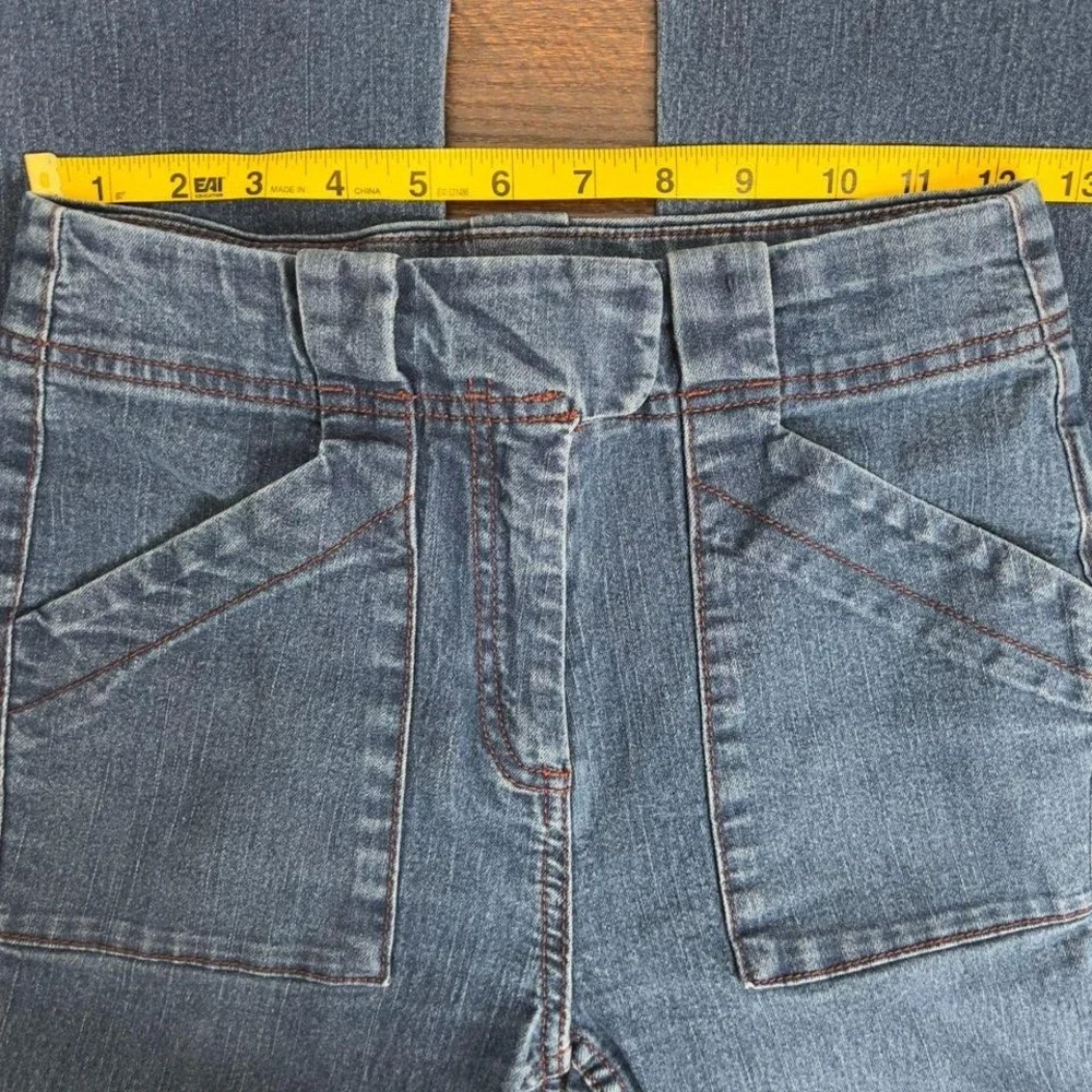 Women's Denim Flare Jean Forever 21 Size Small wt vertically elongated pockets - Picture 4 of 8